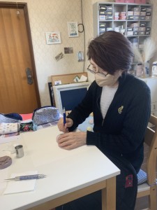 DEA1B6CA-E044-45DE-9565-F9CA5835737A