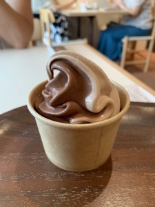 チョコレートのソフトクリーム
